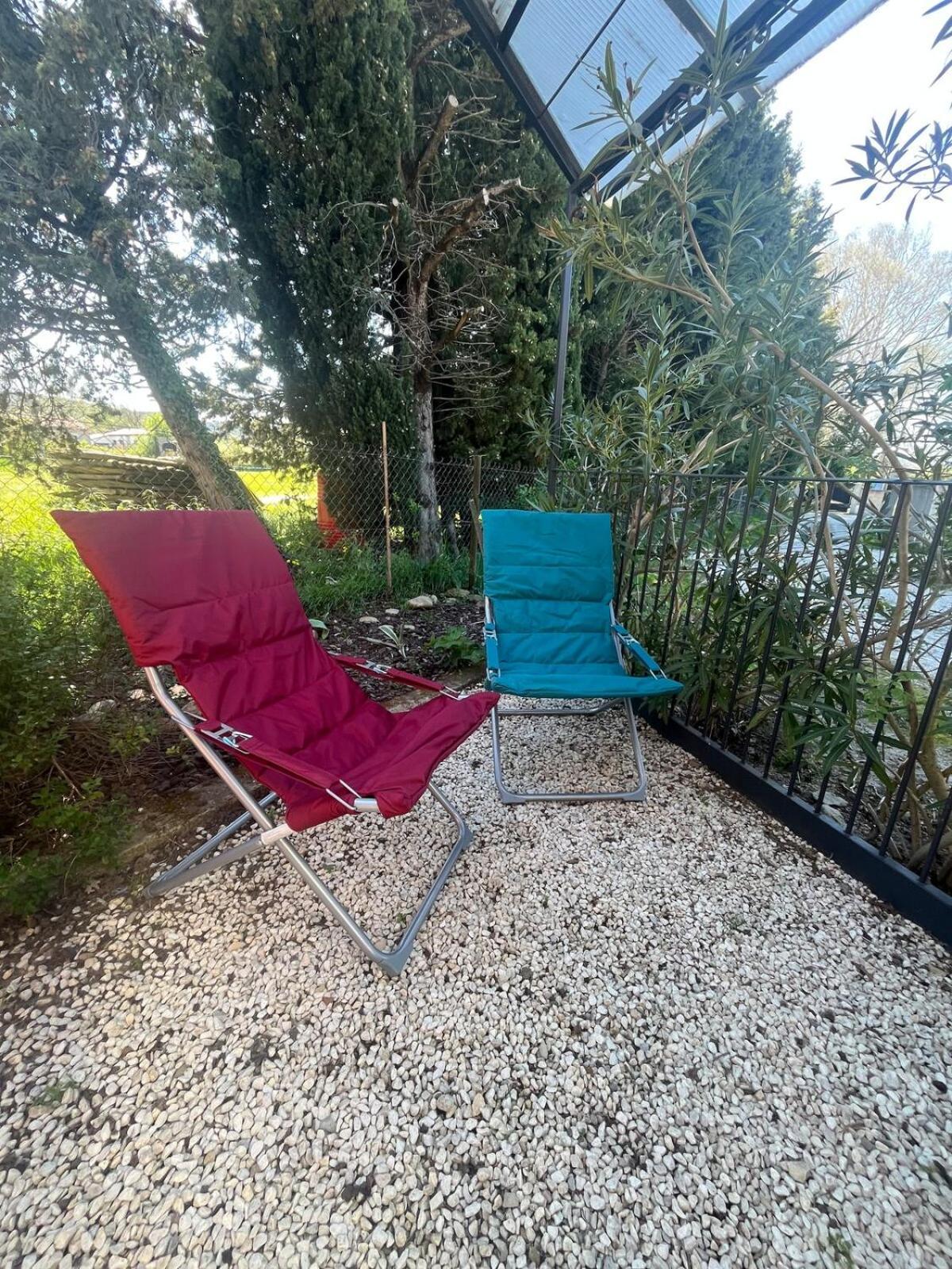 Studio Cosy Avec Climatisation Et Terrasse Malataverne Екстериор снимка