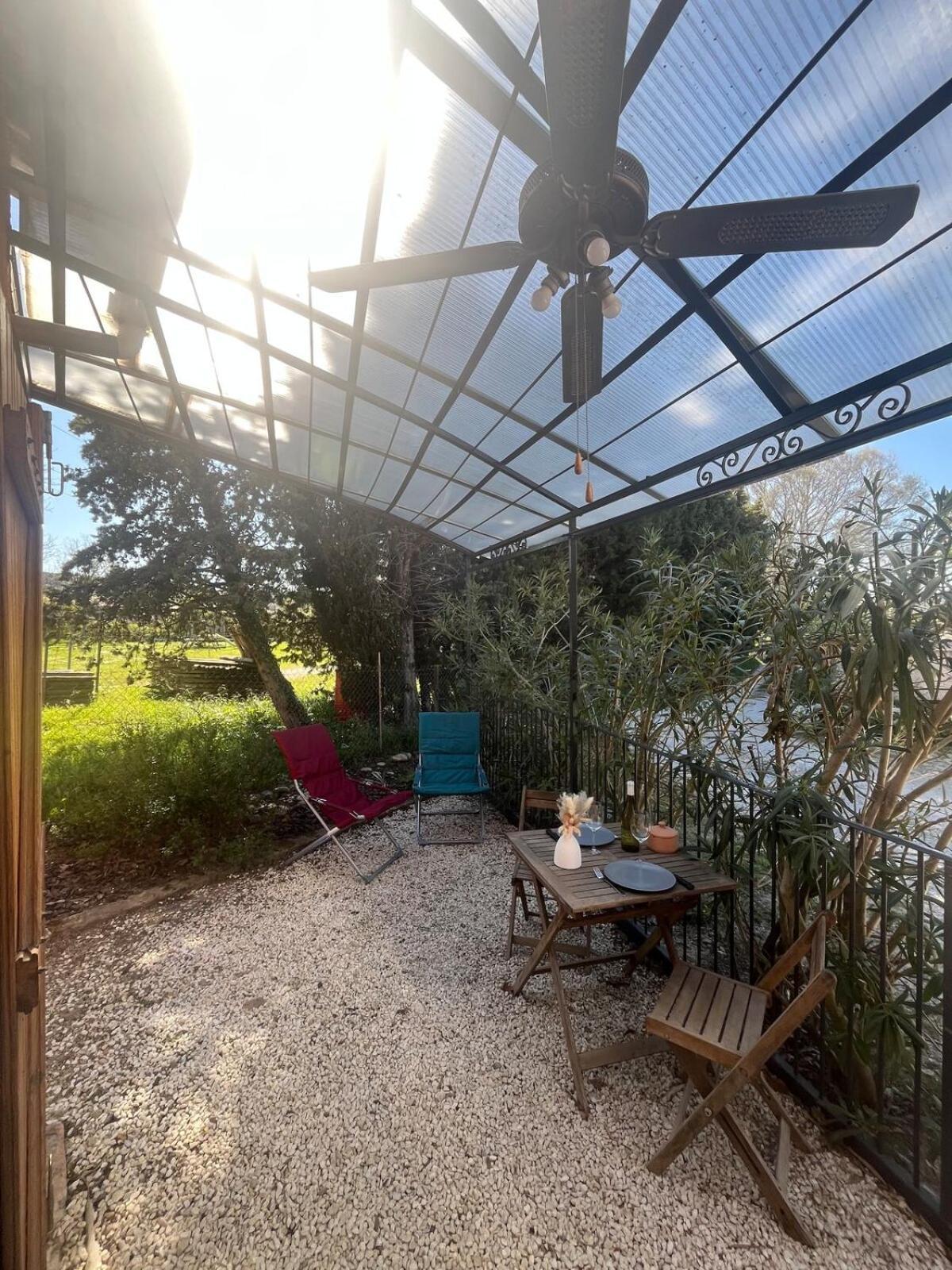Studio Cosy Avec Climatisation Et Terrasse Malataverne Екстериор снимка
